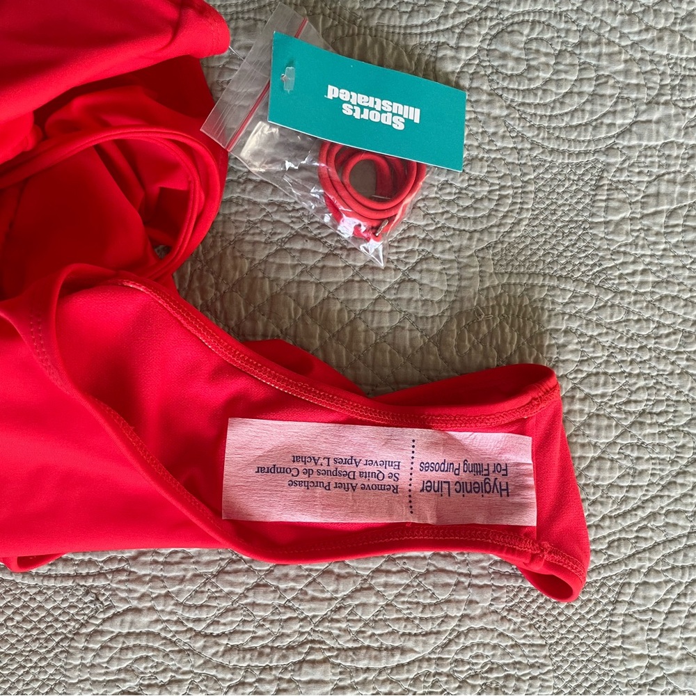 NWT Sports Illustrated red cut out one piece swimsuit - Picture 4 of 10